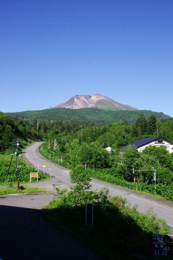 K'S House Hokkaido - Asahidake Onsen Hostel Higashikawa Extérieur photo