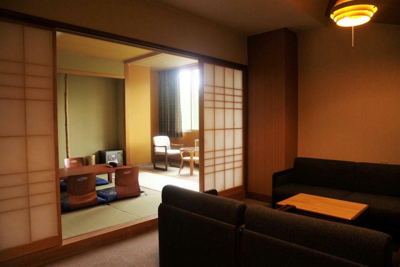 K'S House Hokkaido - Asahidake Onsen Hostel Higashikawa Extérieur photo